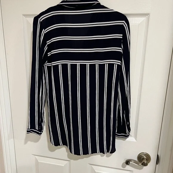 Zara Stripped Blue Blouse - Picture 4 of 5